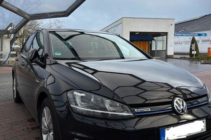 VW Golf 281.000 km 7.500 &euro; Kehl 77694