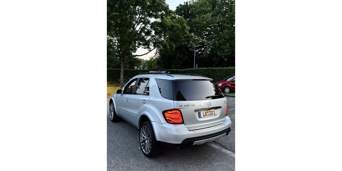 Mercedes-Benz ML 320 333.000 km 8.500 &euro; Lahr/Schwarzwald 77933