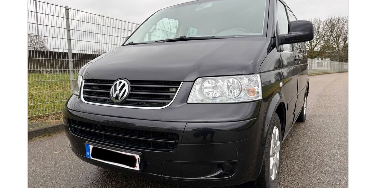 VW T5 Transporter 301.000 km 7.900 &euro; Lahr 77933