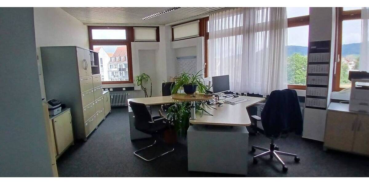 Gewerbeobjekt Offenburg Stadtmitte - 1 Zimmer, 675 m&sup2;, 1.850.000&euro; | Angebot:25770023