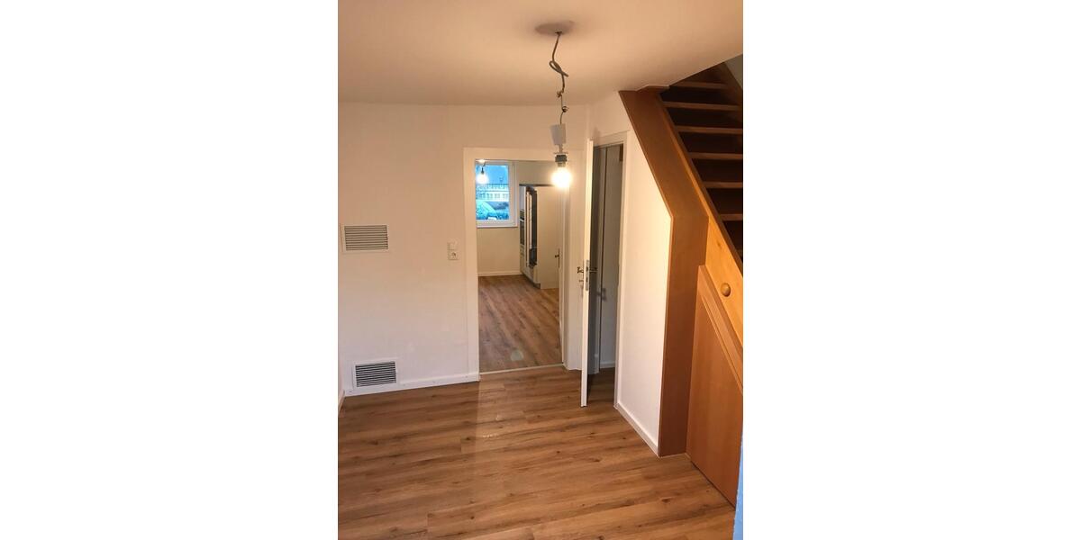 Einfamilienhaus Oberkirch - 5 Zimmer, 120 m&sup2;, 1.820&euro; | Angebot:27617800