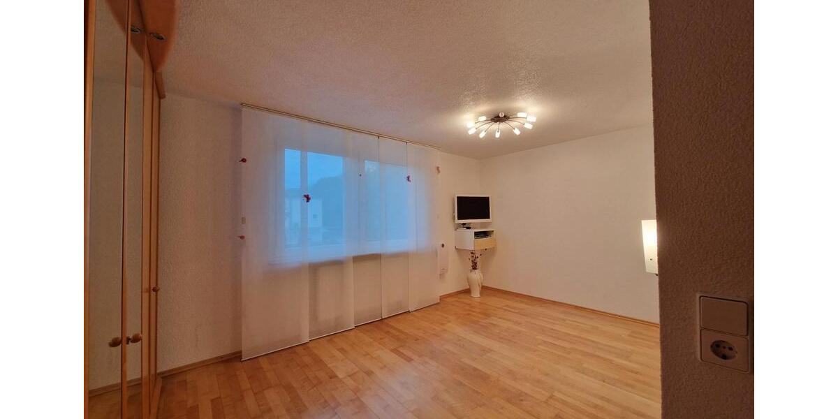 Etagenwohnung Offenburg Elgersweier - 1 Zimmer, 20 m&sup2;, 600&euro; | Angebot:25968297