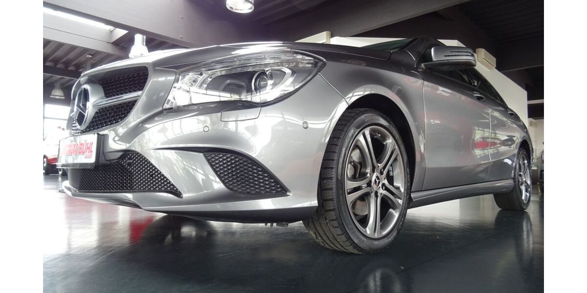 Mercedes-Benz CLA 180 Shooting Brake 62.394 km 17.480 &euro; Bühl 77815