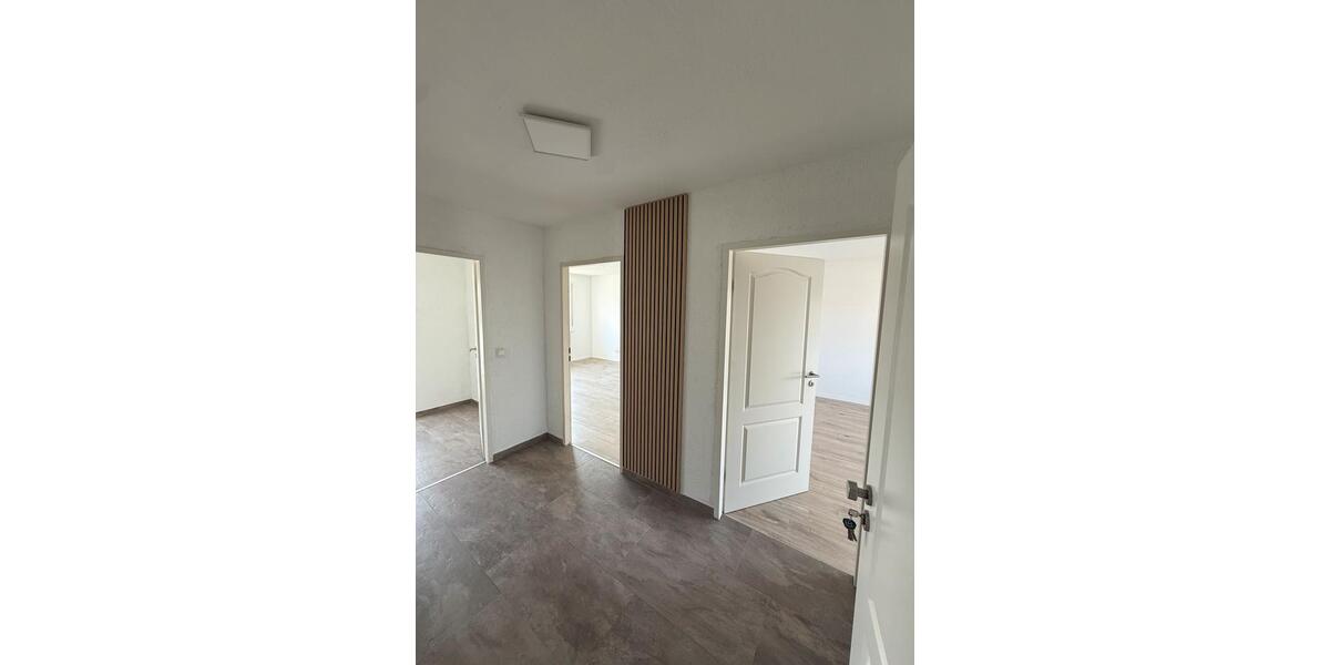 Etagenwohnung Rheinau - 2 Zimmer, 55 m&sup2;, 650&euro; | Angebot:26039079