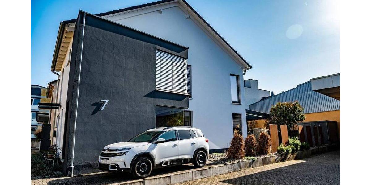 Einfamilienhaus Bühl Stadtgebiet - 4 Zimmer, 177 m&sup2;, 782.000&euro; | Angebot:26768049