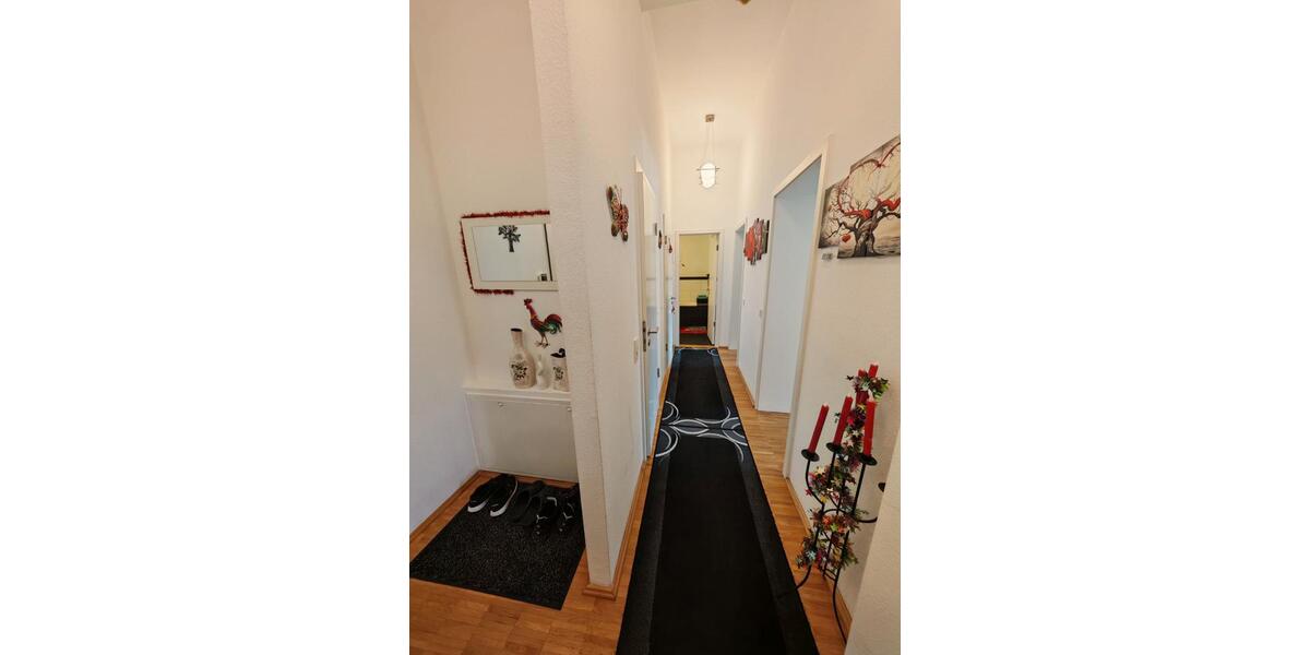 Etagenwohnung Lahr (Schwarzwald) - 3 Zimmer, 95 m&sup2;, 340.000&euro; | Angebot:26864804