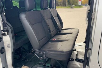 Renault Trafic 262.000 km 10.900 &euro; Offenburg 77654