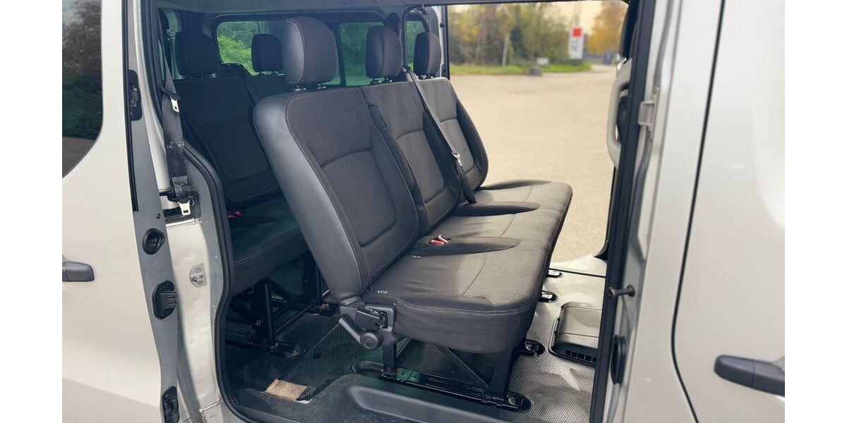 Renault Trafic 262.000 km 10.900 &euro; Offenburg 77654