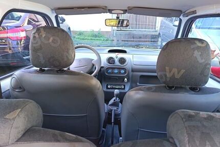 Renault Twingo 126.960 km 2.600 &euro; Kehl 77694