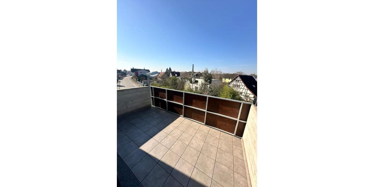 Etagenwohnung Kehl - 3 Zimmer, 88 m&sup2;, 1.050&euro; | Angebot:24409777