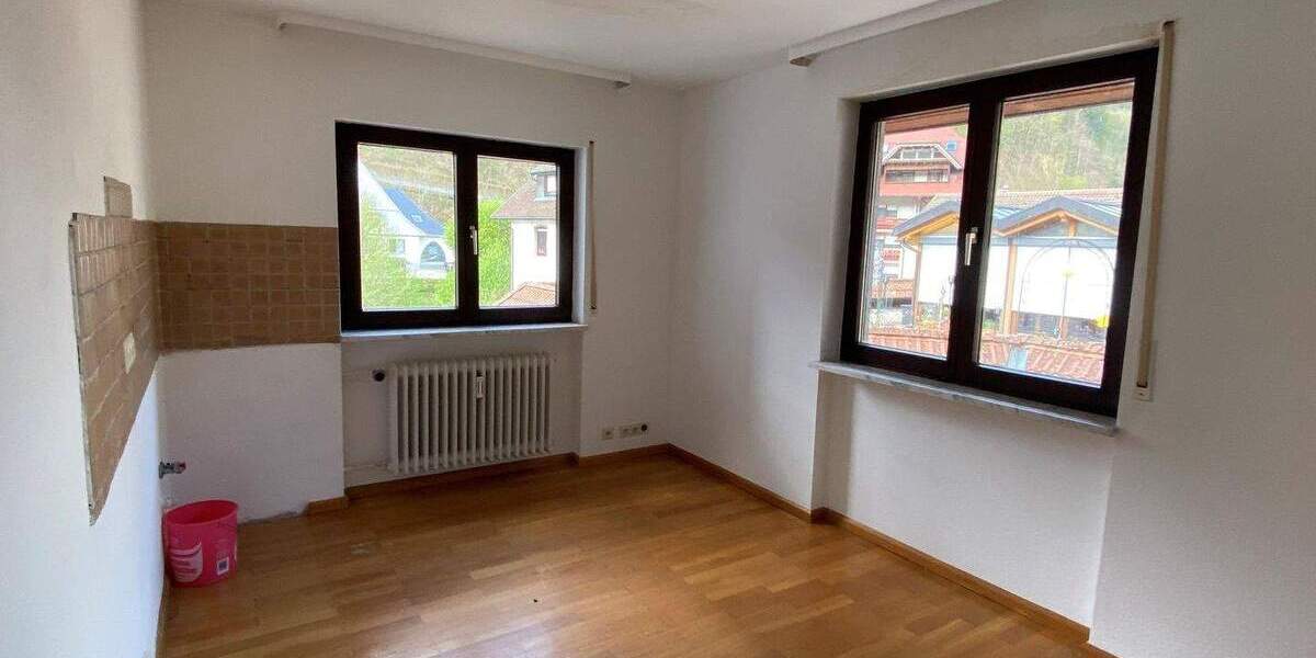 Mehrfamilienhaus, Wohnhaus Bad Peterstal-Griesbach Bad Peterstal - 2 Zimmer, 342 m&sup2;, 450.000&euro; | Angebot:25703689