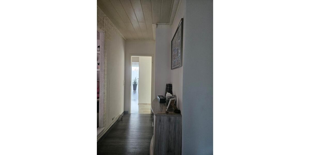 Einfamilienhaus Lahr (Schwarzwald) - 8 Zimmer, 148 m&sup2;, 480.000&euro; | Angebot:25363651