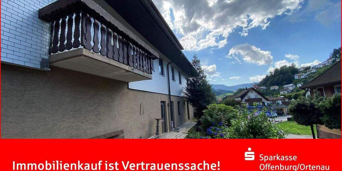 Mehrfamilienhaus, Wohnhaus Bad Peterstal-Griesbach Bad Peterstal - 9 Zimmer, 152 m&sup2;, 150.000&euro; | Angebot:25746471