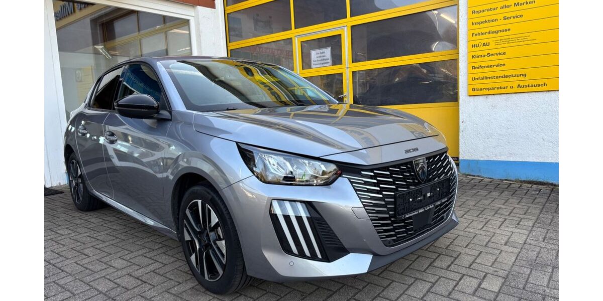 Peugeot 208 34.000 km 17.780 &euro; Lahr 77933