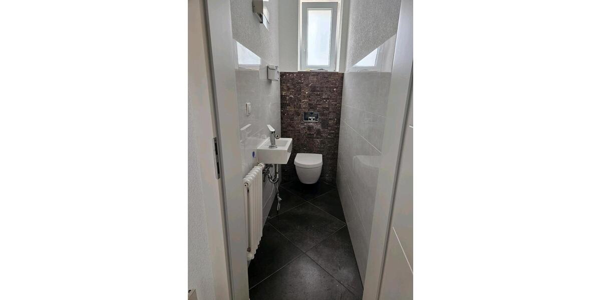 Einfamilienhaus Lahr (Schwarzwald) - 5 Zimmer, 180 m&sup2;, 2.150&euro; | Angebot:26587659
