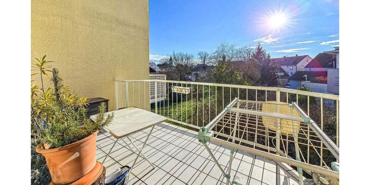 Etagenwohnung Kehl - 3 Zimmer, 82 m&sup2;, 249.000&euro; | Angebot:25694410