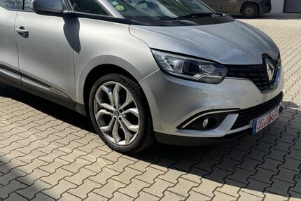 Renault Grand Scenic 200.000 km 9.200 &euro; Offenburg 77654