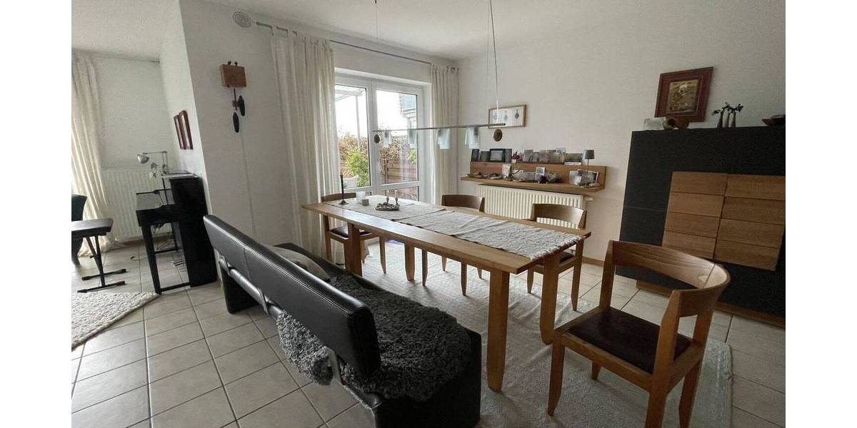 Reihenmittelhaus Offenburg Bühl - 4 Zimmer, 128 m&sup2;, 535.000&euro; | Angebot:26190271