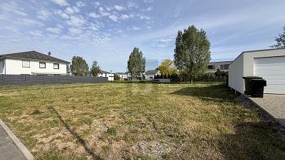 RUHIGE LAGE, IDEAL FÜR FAMILIEN - Grundstück Hohberg | Angebot:26464606