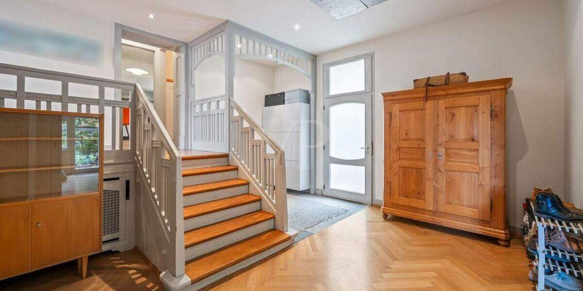 Einfamilienhaus Offenburg Stadtmitte - 1 Zimmer, 352 m&sup2;, 890.000&euro; | Angebot:25660475