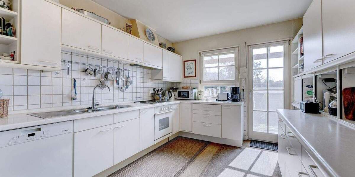 Einfamilienhaus Lahr/Schwarzwald Lahr - 8 Zimmer, 258 m&sup2;, 795.000&euro; | Angebot:25706383