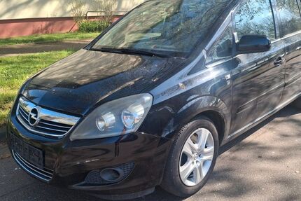 Opel Zafira 235.000 km 999 &euro; Lahr 77933