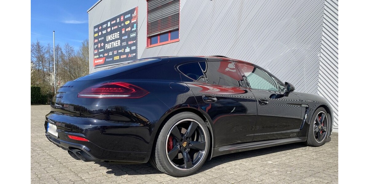 Porsche Panamera 82.000 km 47.999 &euro; Rheinau 77866