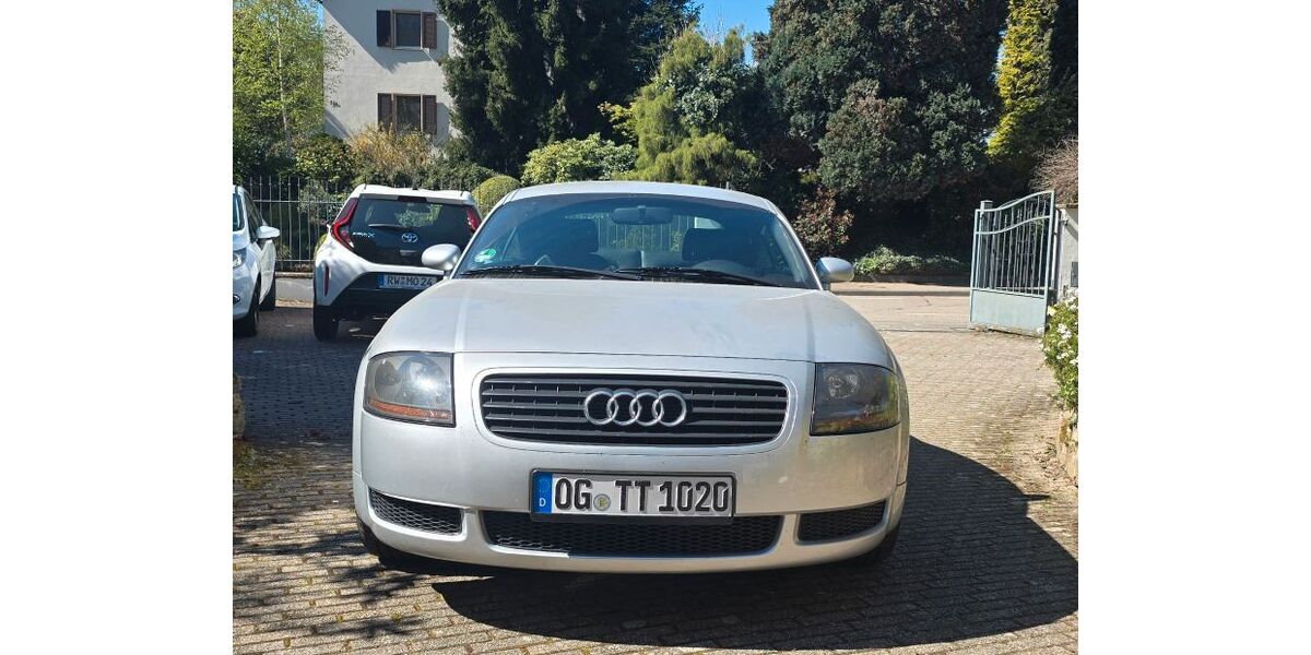 Audi TT 107.600 km 9.500 &euro; Oberkirch 77704
