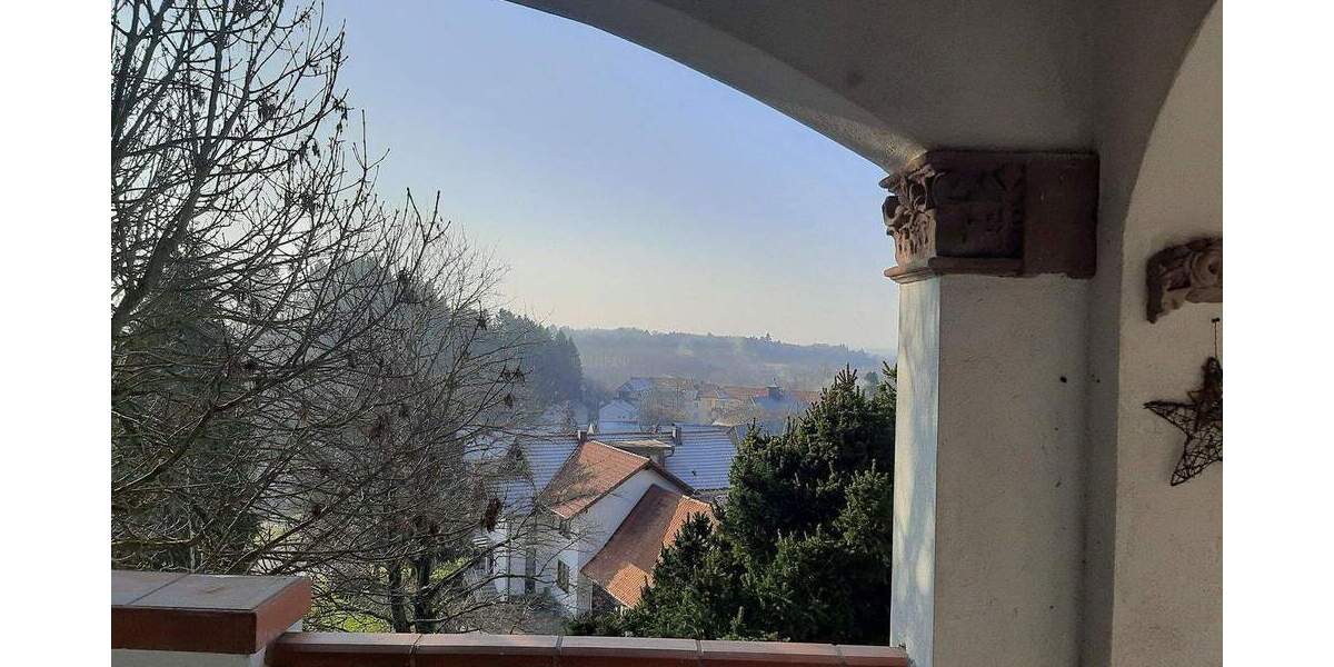 Einfamilienhaus Ottersweier Ortsgebiet - 7 Zimmer, 170 m&sup2;, 550.000&euro; | Angebot:25654336