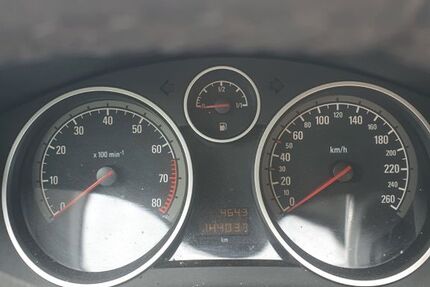 Opel Astra 145.000 km 1.899 &euro; Kehl 77694