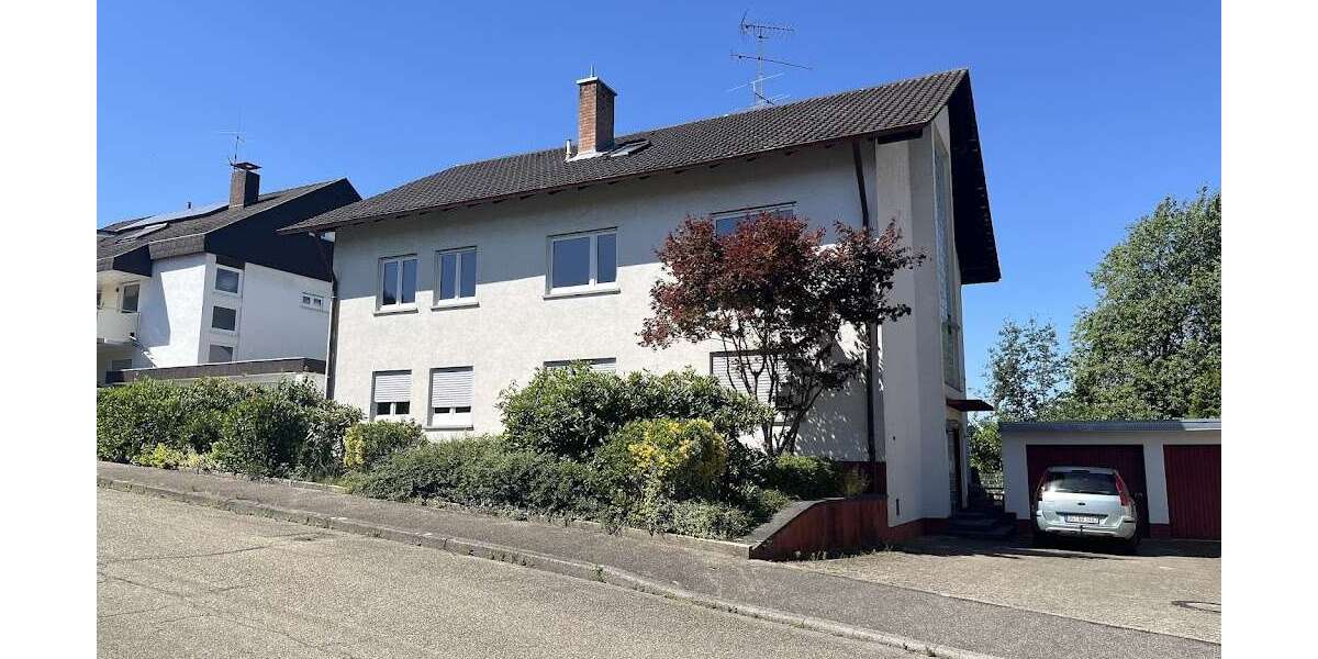 Etagenwohnung Oberkirch - 4 Zimmer, 86 m&sup2;, 857&euro; | Angebot:27325915