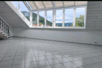 Wohnung Lahr (Schwarzwald) - 3 Zimmer, 1.350&euro; | Angebot:22271427