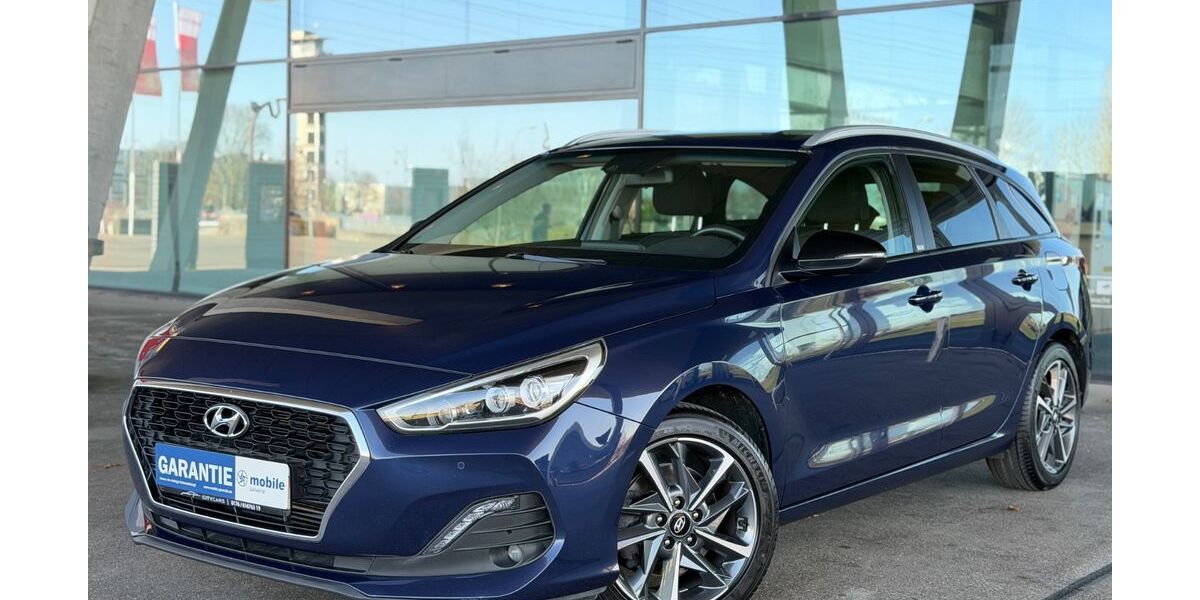 Hyundai i30 102.500 km 13.499 &euro; Offenburg 77656