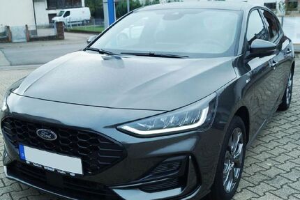 Ford Focus 28.021 km 28.990 &euro; Appenweier-Urloffen 77767