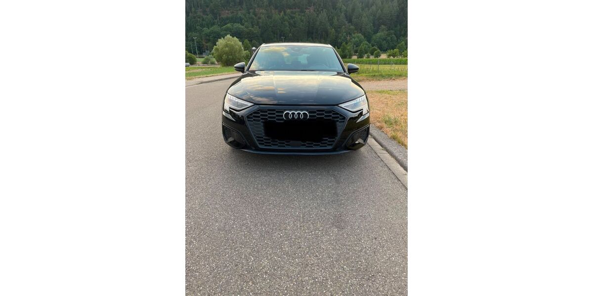 Audi A3 50.000 km 22.999 &euro; Zell 77736
