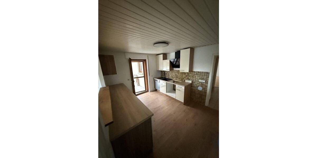 Mehrfamilienhaus, Wohnhaus Offenburg Weier - 8 Zimmer, 215 m&sup2;, 535.000&euro; | Angebot:26831998