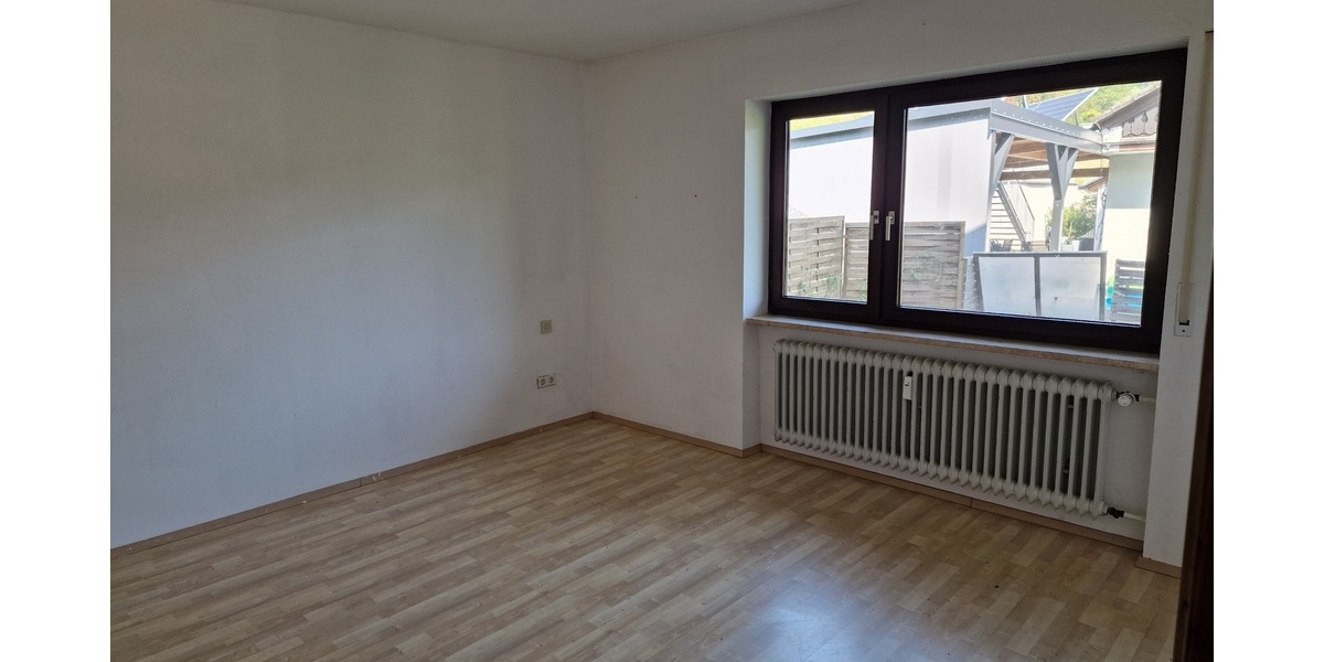 Geräumiges, günstiges 3 Mehrfamilienhaus in Zell am Harmersbach - Mehrfamilienhaus, Wohnhaus Zell am Harmersbach Unterharmersbach | Angebot:22254961