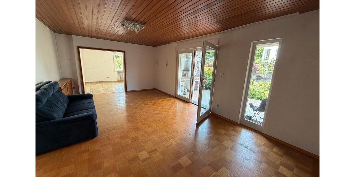 Erdgeschoßwohnung Offenburg Elgersweier - 4 Zimmer, 106 m&sup2;, 900&euro; | Angebot:26656547