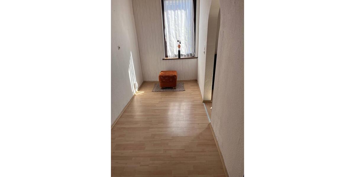 Etagenwohnung Lahr (Schwarzwald) - 2.5 Zimmer, 76 m&sup2;, 750&euro; | Angebot:26687973