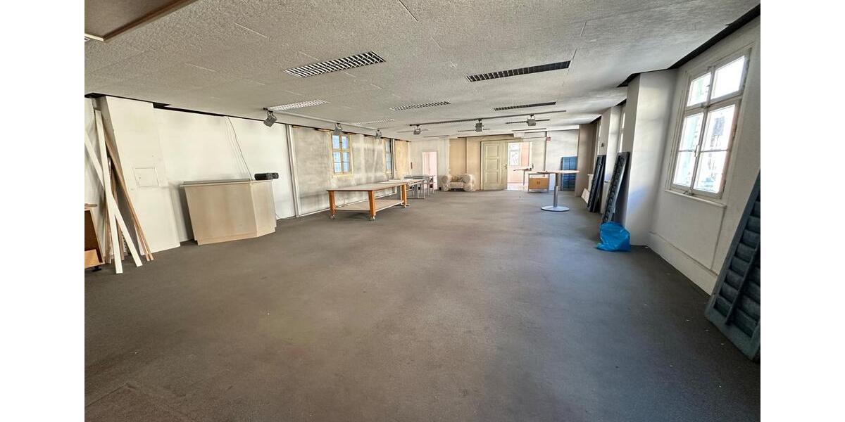 Gewerbeobjekt Offenburg Elgersweier - 1.900&euro; | Angebot:25857536