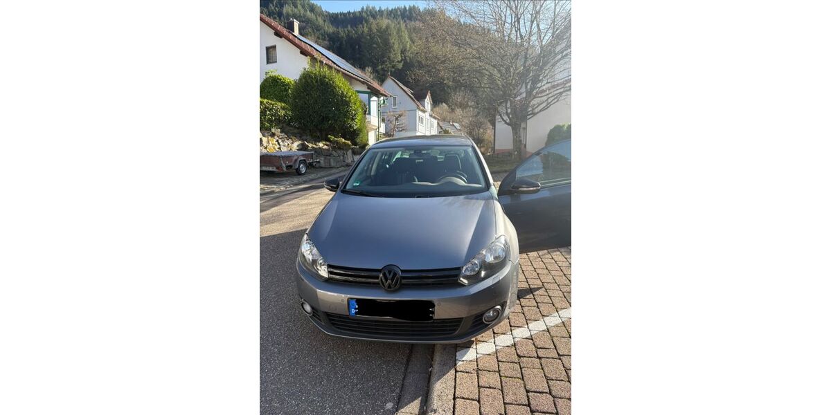 VW Golf 123.000 km 9.200 &euro; Wolfach 77709