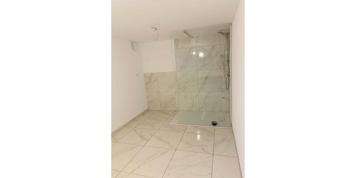 Etagenwohnung Neuried - 3.5 Zimmer, 85 m&sup2;, 1.090&euro; | Angebot:25923461