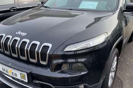 Jeep Cherokee 180.377 km 13.290 &euro; Zell am Harmersbach 77736