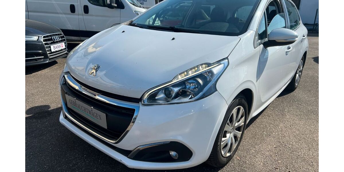 Peugeot 208 290.000 km 3.200 &euro; Lahr 77933