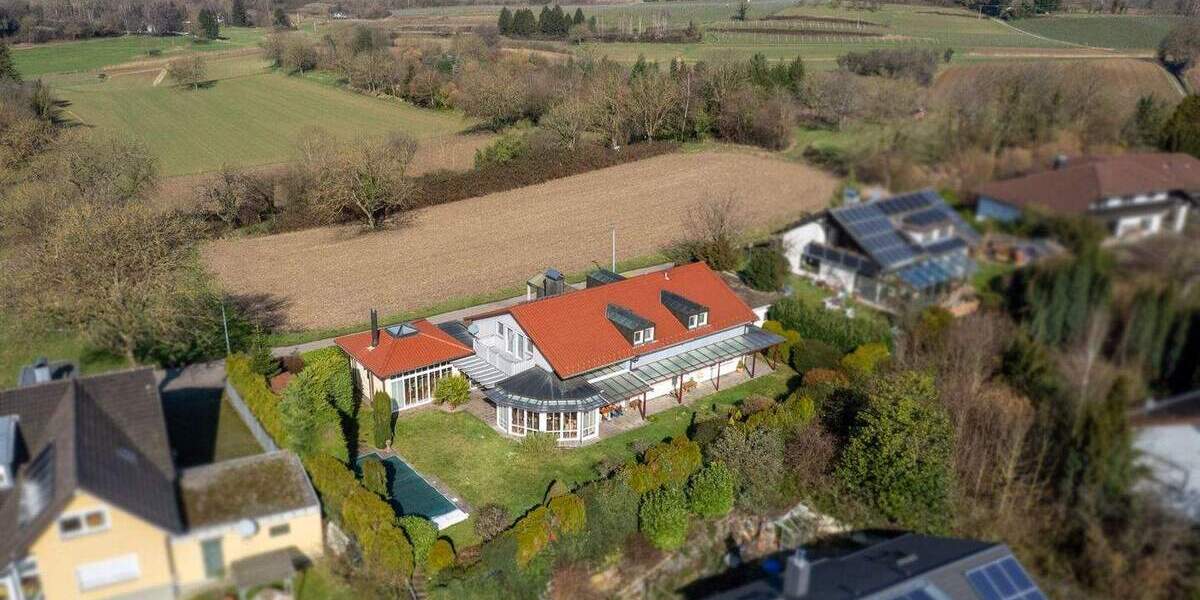 Einfamilienhaus Lahr/Schwarzwald Lahr - 8 Zimmer, 258 m&sup2;, 795.000&euro; | Angebot:25706383