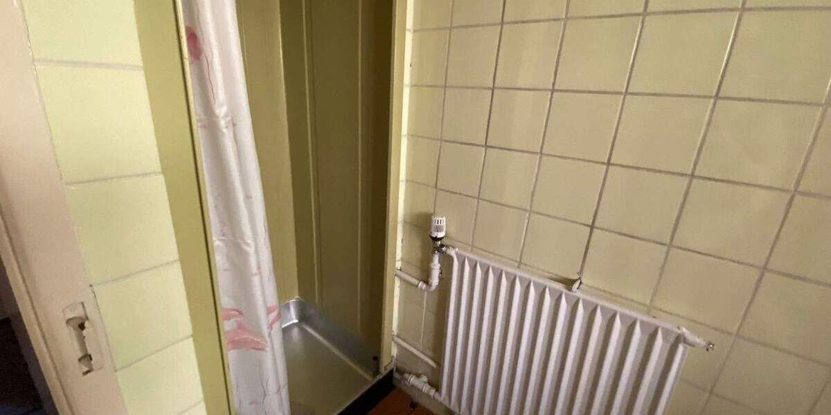 Mehrfamilienhaus, Wohnhaus Bad Peterstal-Griesbach Bad Peterstal - 9 Zimmer, 152 m&sup2;, 150.000&euro; | Angebot:25746471