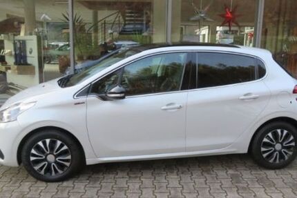 Peugeot 208 80.200 km 10.690 &euro; Oppenau 77728