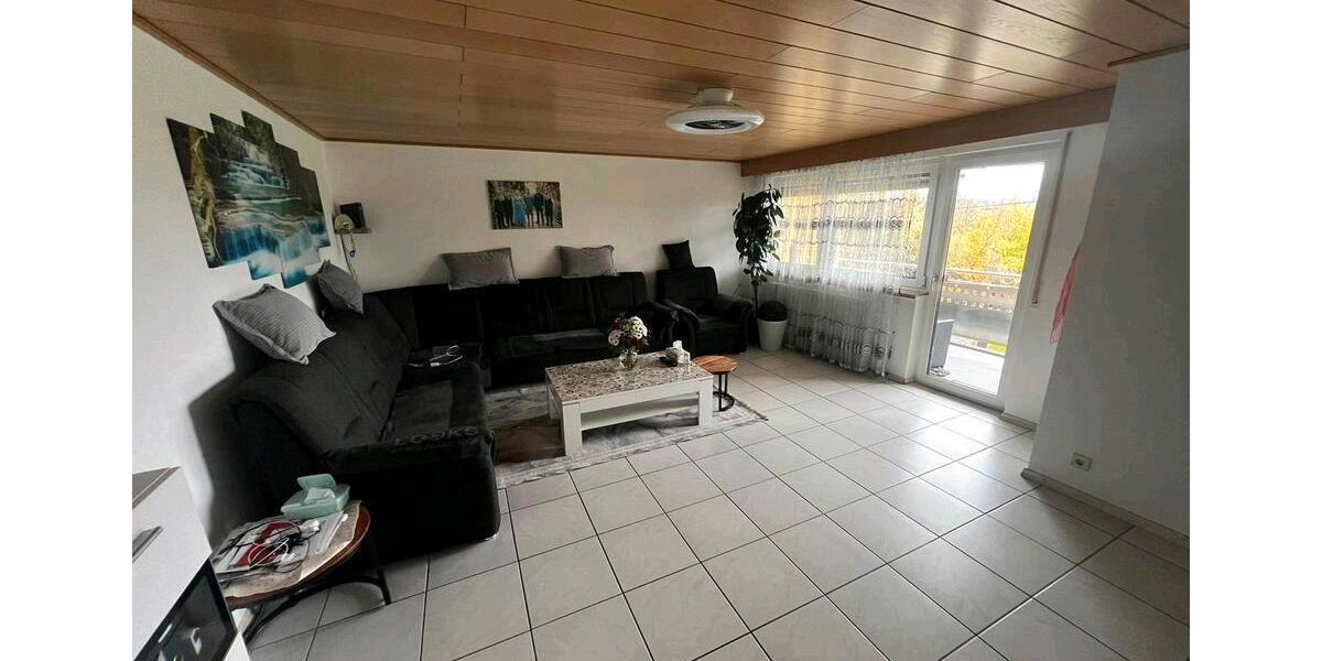 Etagenwohnung Offenburg - 4 Zimmer, 103 m&sup2;, 375.000&euro; | Angebot:25144259