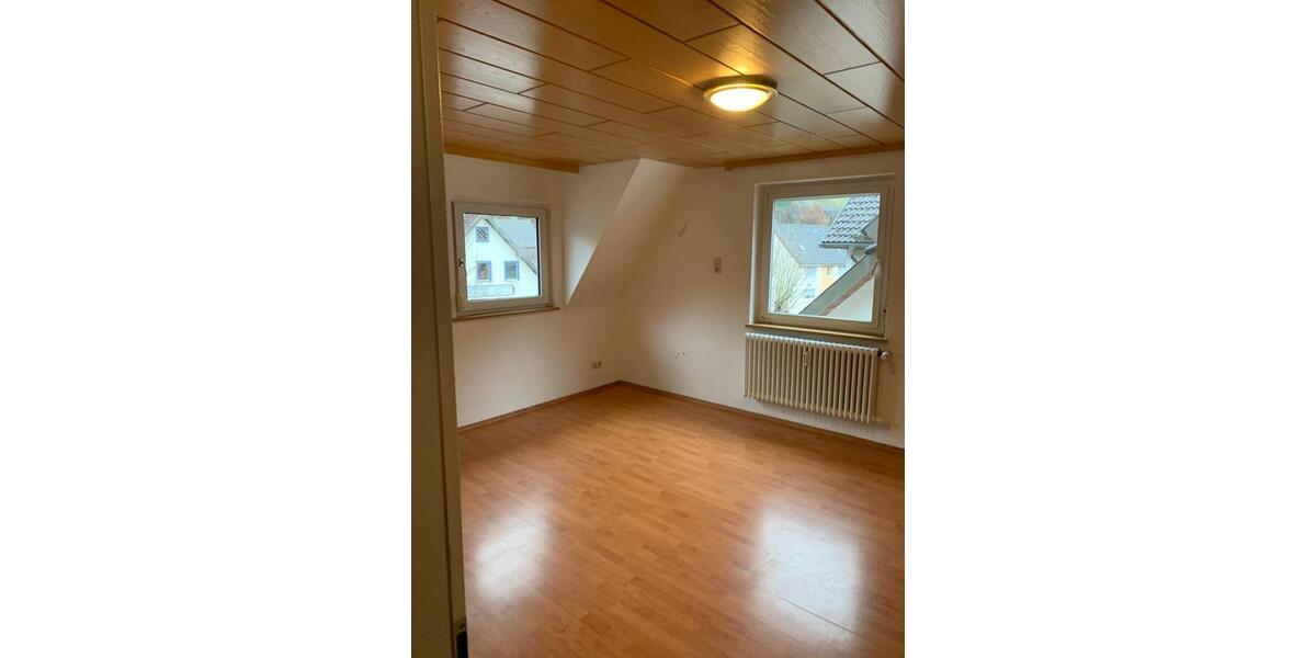 Dachgeschoßwohnung Bad Peterstal-Griesbach Griesbach - 4 Zimmer, 90 m&sup2;, 650&euro; | Angebot:26633817