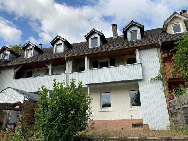 Reihenmittelhaus Lahr - 5 Zimmer, 143 m&sup2;, 270.000&euro; | Angebot:25703643